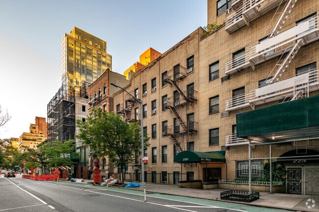 Foto del edificio - 234 E 52nd St