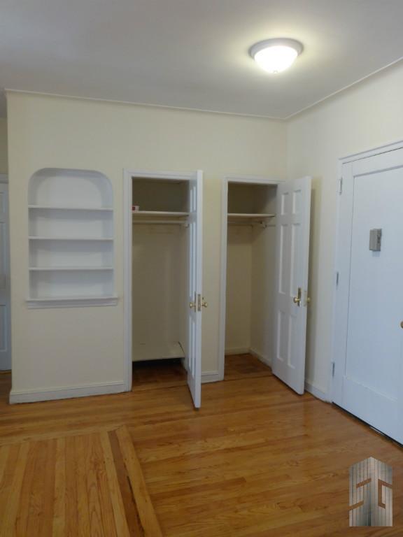 Building Photo - 383 E 17th St