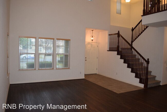 Building Photo - 4 br, 3 bath House - 34 Penelope Court