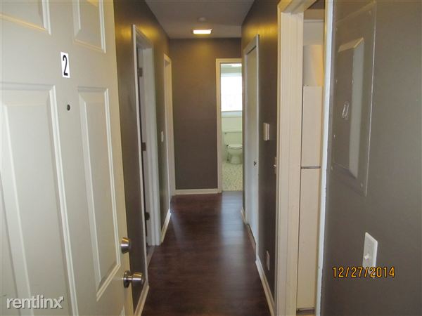 Building Photo - 1284 W Cutler Rd