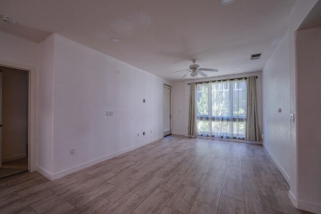 Building Photo - 5501 DeMarcus Blvd