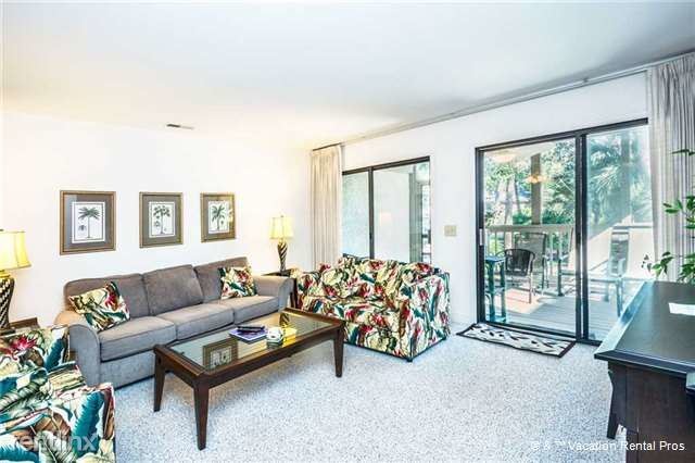 Primary Photo - 100 Shipyard Dr