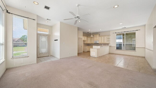 Building Photo - 12994 Centaurus Ct