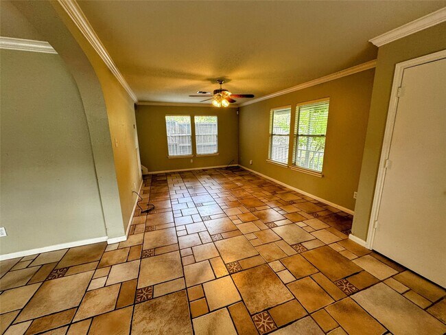 Building Photo - 4708 Park Dr