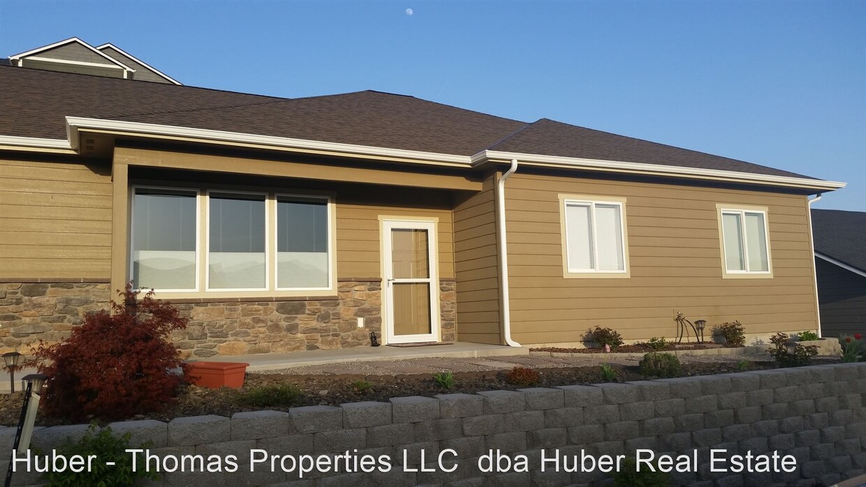 Primary Photo - 3 br, 2 bath House - 2869 Breckenridge Dr.