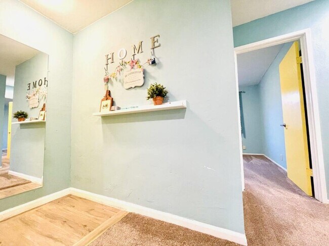 Building Photo - 958 Kiely Blvd