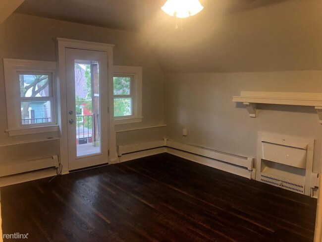 Building Photo - 708 Mifflin Ave