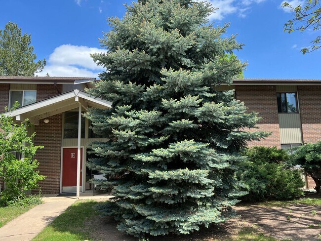 Building Photo - CHARMING 2 Bed 1 Bath Condo in Boulder - A...