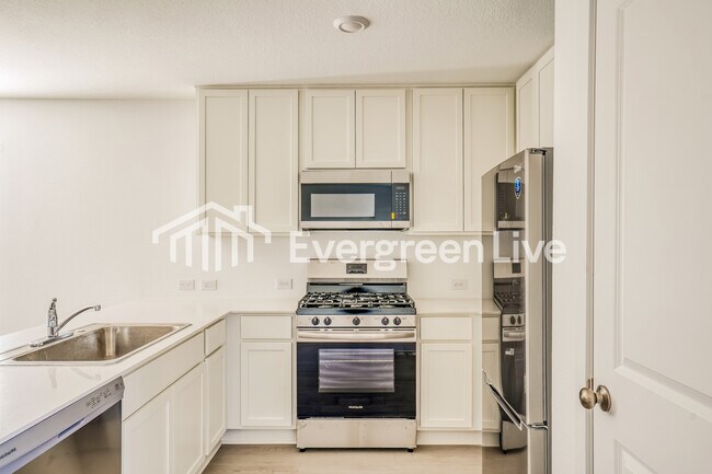 Foto del edificio - 732 Magnolia Creek Dr