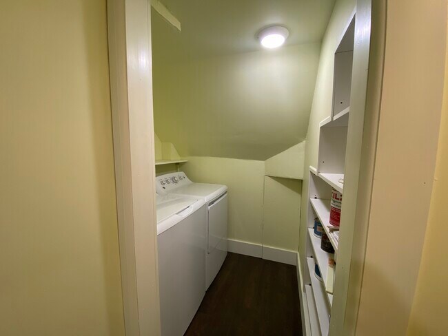 Laundry - 39 Main St