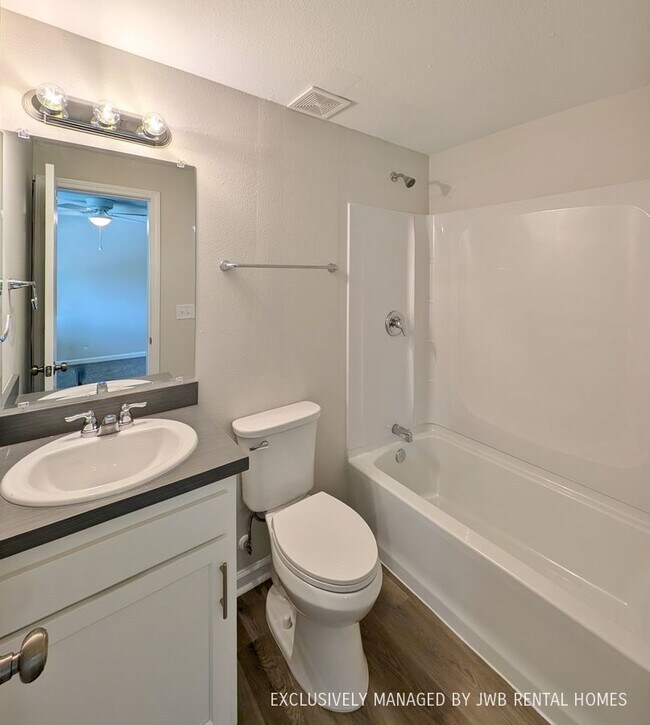 Building Photo - 6127 Tuscony Cir