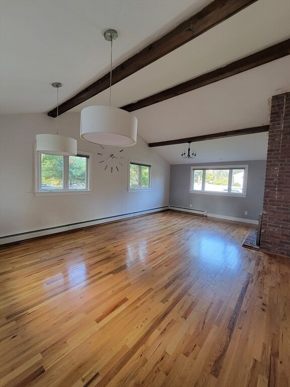 Building Photo - 5 Greenleaf Cir