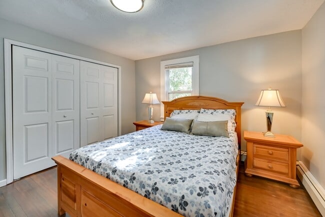 Bedroom 1 - 29 Old Farms Rd