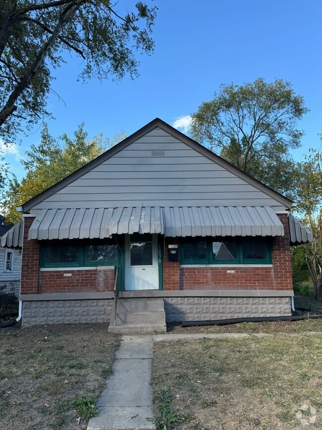 Building Photo - 1638 E Tabor St