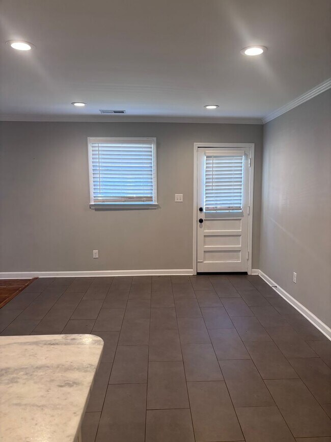 Foto del edificio - Charming 3-Bedroom Home in Memphis – Move-In Ready!