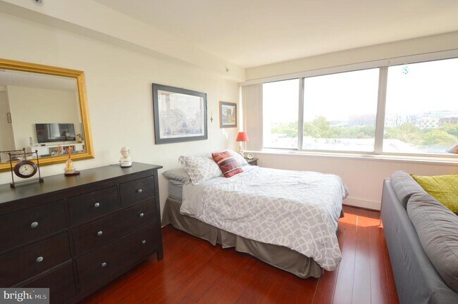 Foto del edificio - 800 4th St SW
