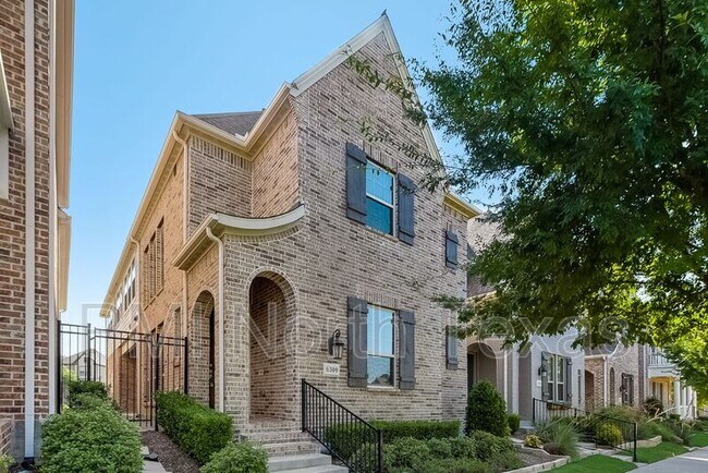Foto del edificio - 6309 Exeter Ave
