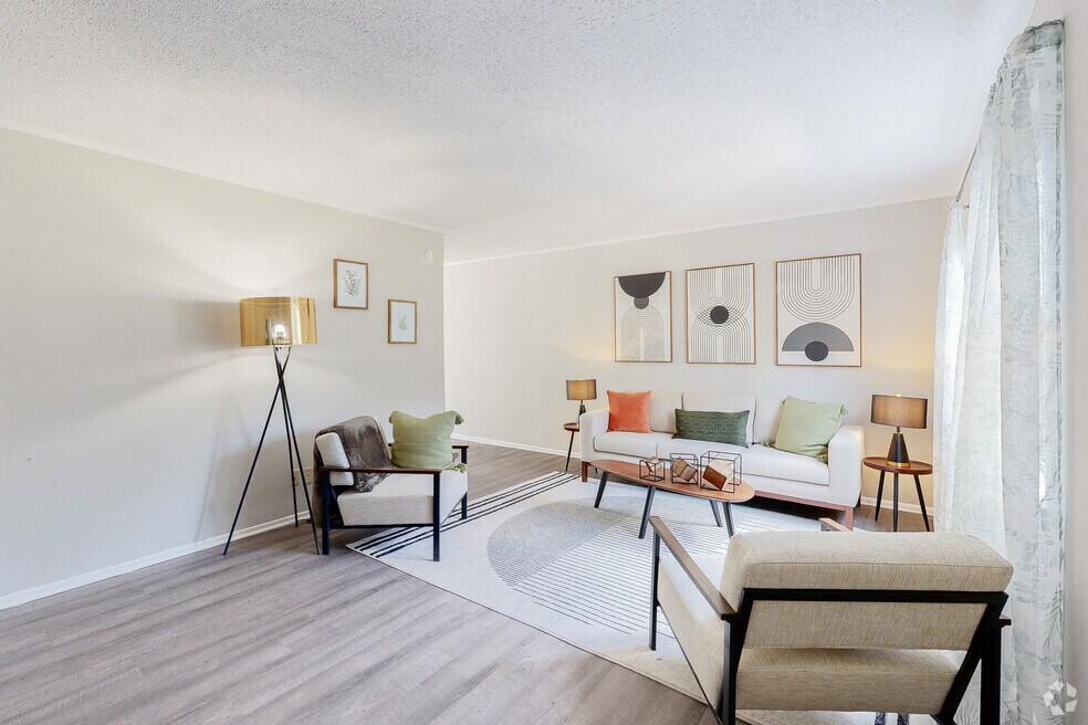 Midtown Oaks Townhomes