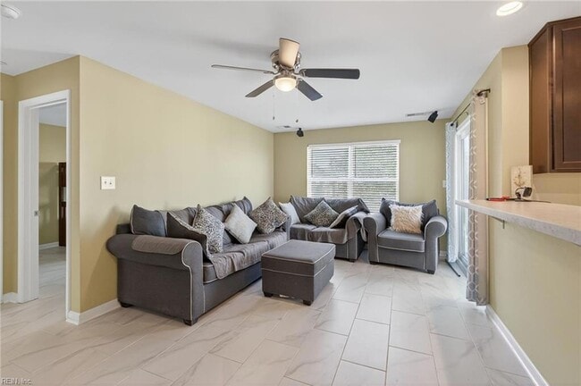 Foto del edificio - 1218 W Ocean View Ave