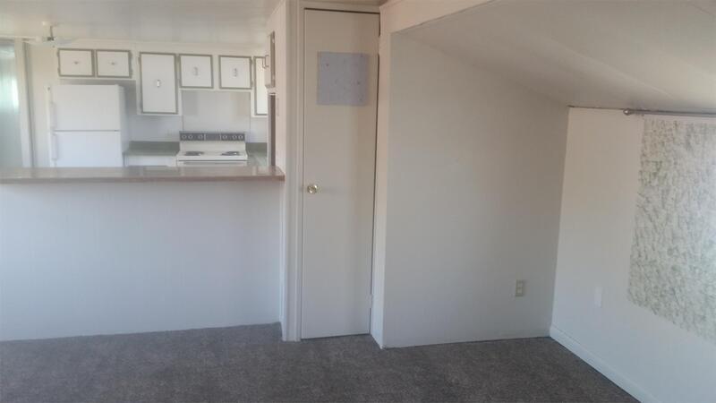 Primary Photo - 2102 Pine St