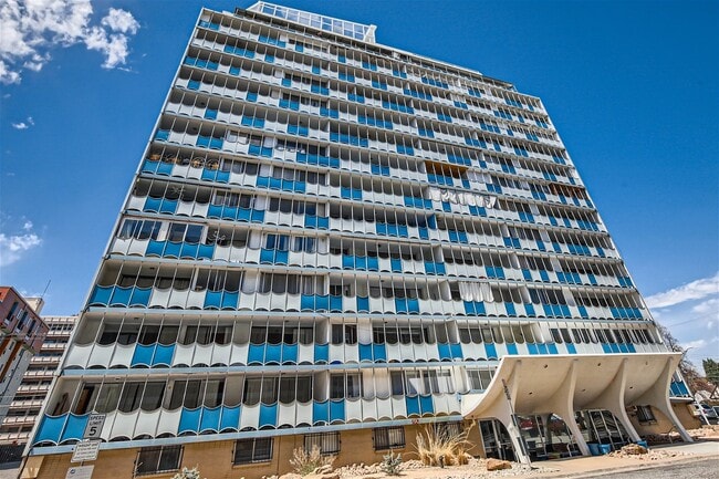 Photo - Stylish Downtown Denver Condo – Fully Furnished & Available Now!