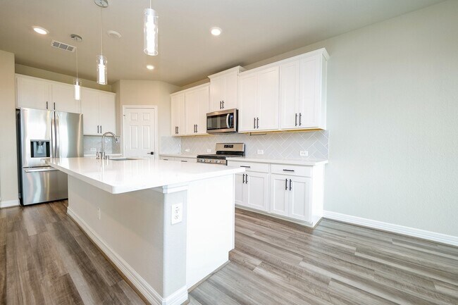 Foto del edificio - 31426 Whitcombe Summit Wy