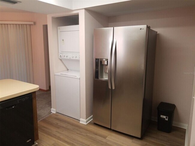 Building Photo - 2 PINEHURST Pl