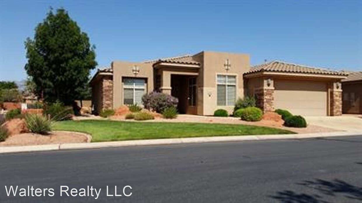 Primary Photo - 3 br, 2 bath House - 276 S 260 W #30