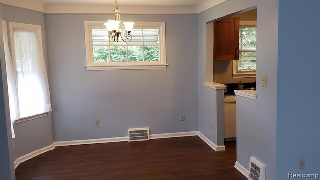 Foto del edificio - 1261 Pearson St