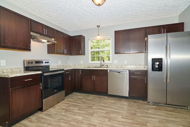 Building Photo - 11549 Boone Dr