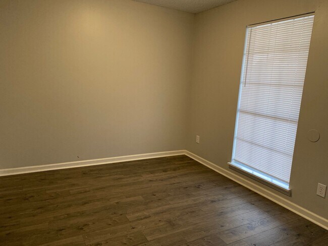 Foto del edificio - 40 Sta Les Cv