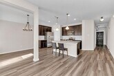 Foto principal - 300 Colthorpe Ln