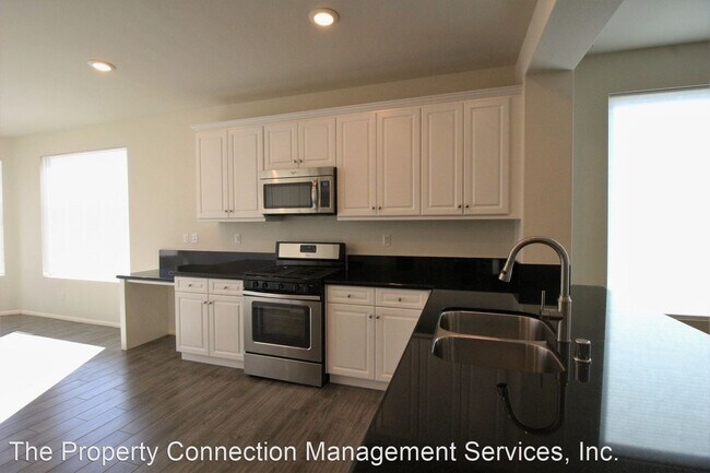 Building Photo - 2 br, 2 bath House - 19144 Doral St.