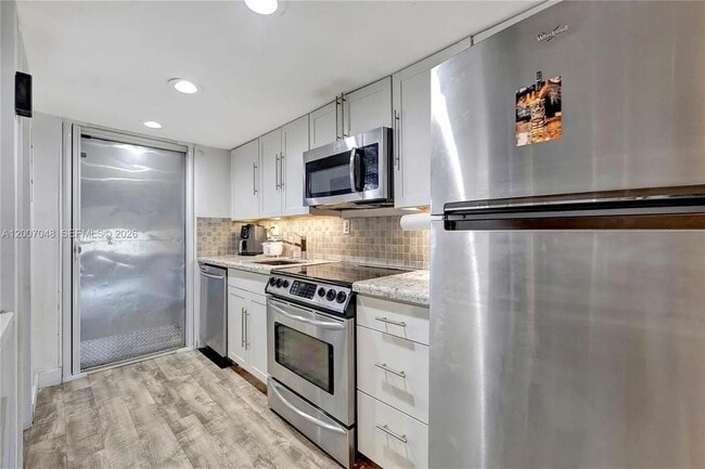 Foto del edificio - 4121 NW 26th St