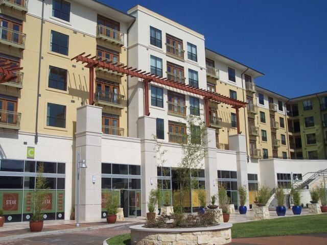 Village on the Green Apartments Dallas, TX