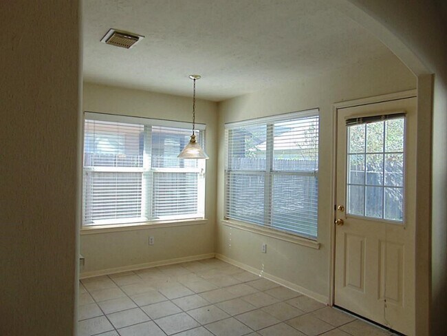Foto del edificio - 11102 Creekline Meadow Ct