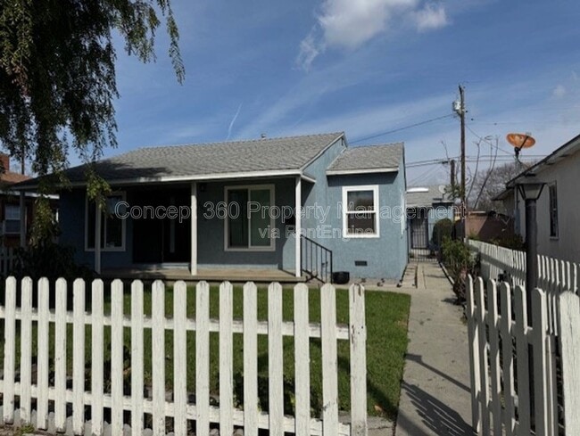 Photo - 157 E Harcourt St Townhome