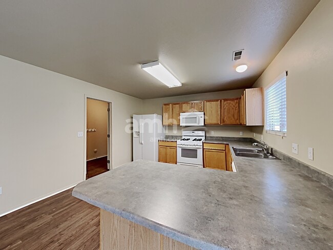 Foto del edificio - 2776 Willow Way