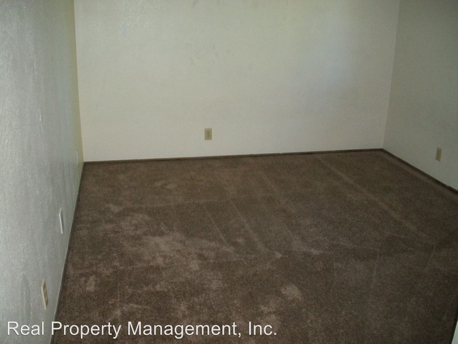 Building Photo - 3263 Lana Ct