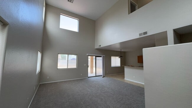 Building Photo - 41232 N Cambria Dr