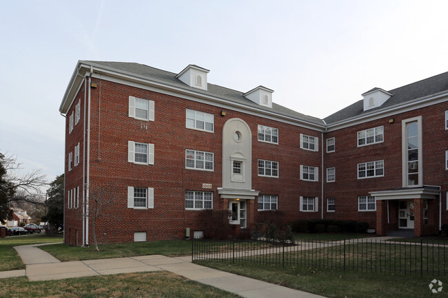 Foto principal - University Landing Apartments