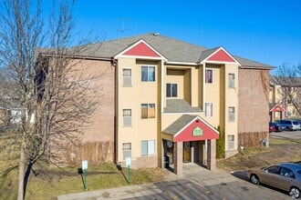 Building Photo - Ivy Apartments