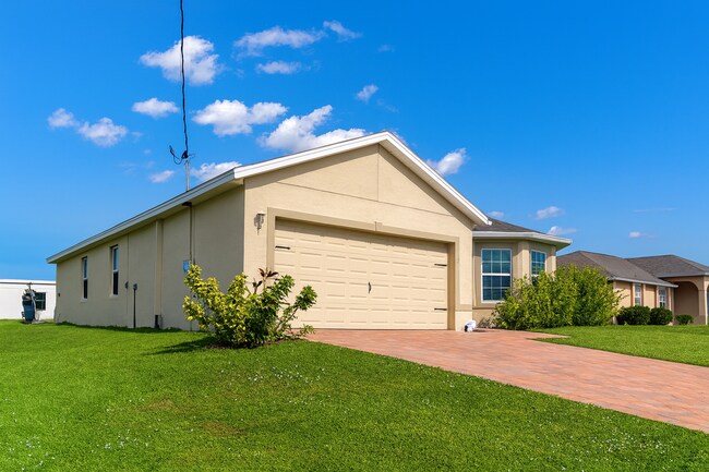 Foto del edificio - 211 NE 20th St