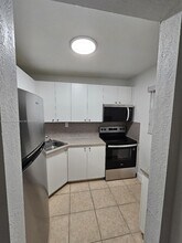 Building Photo - 17255 SW 95th Ave