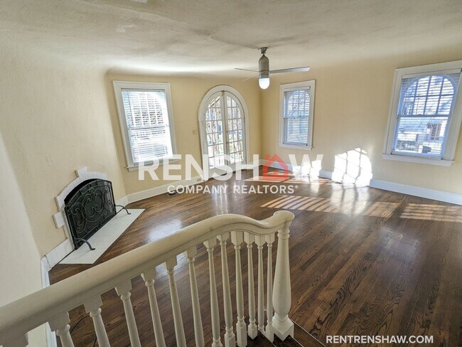 Foto del edificio - Very Rare Listings! - 3/1.5 Condo In The H...