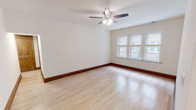 Building Photo - 4903 N Whipple St