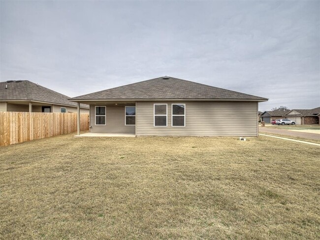 Building Photo - 1125 S Appaloosa Ln