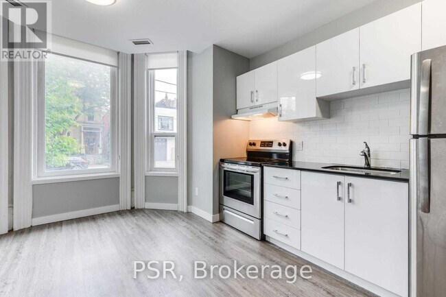 Photo du bâtiment - 205 Gerrard St E