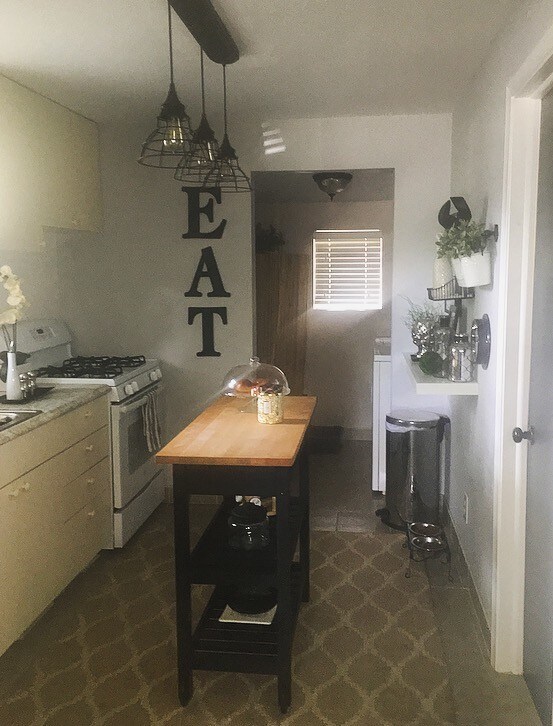 Foto del edificio - 584 St Paul St