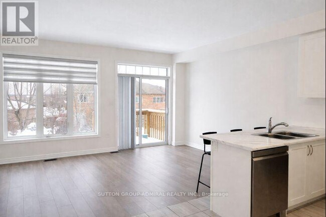 Building Photo - 2135 Speare Ct